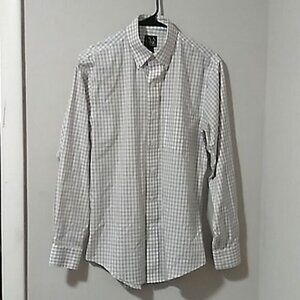 Jos A Bank Travelers Slim Fit Button Down. NWOT